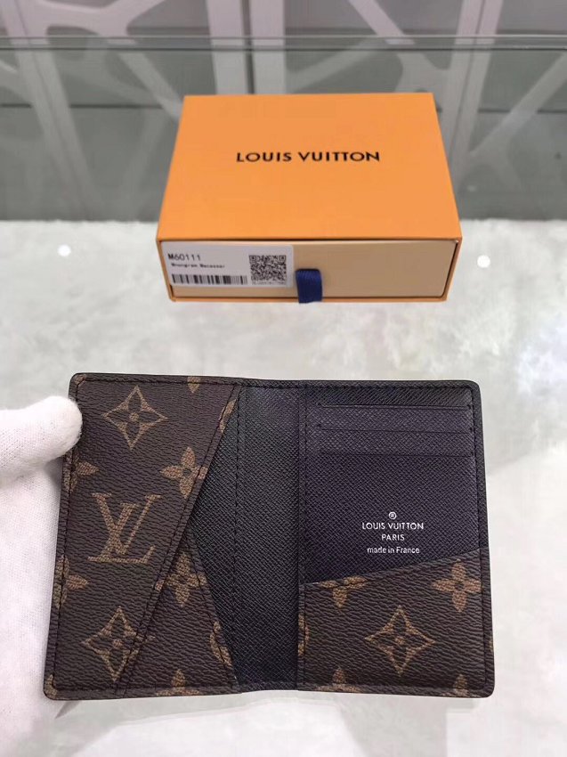 Louis vuitton monogram canvas card holder M60111