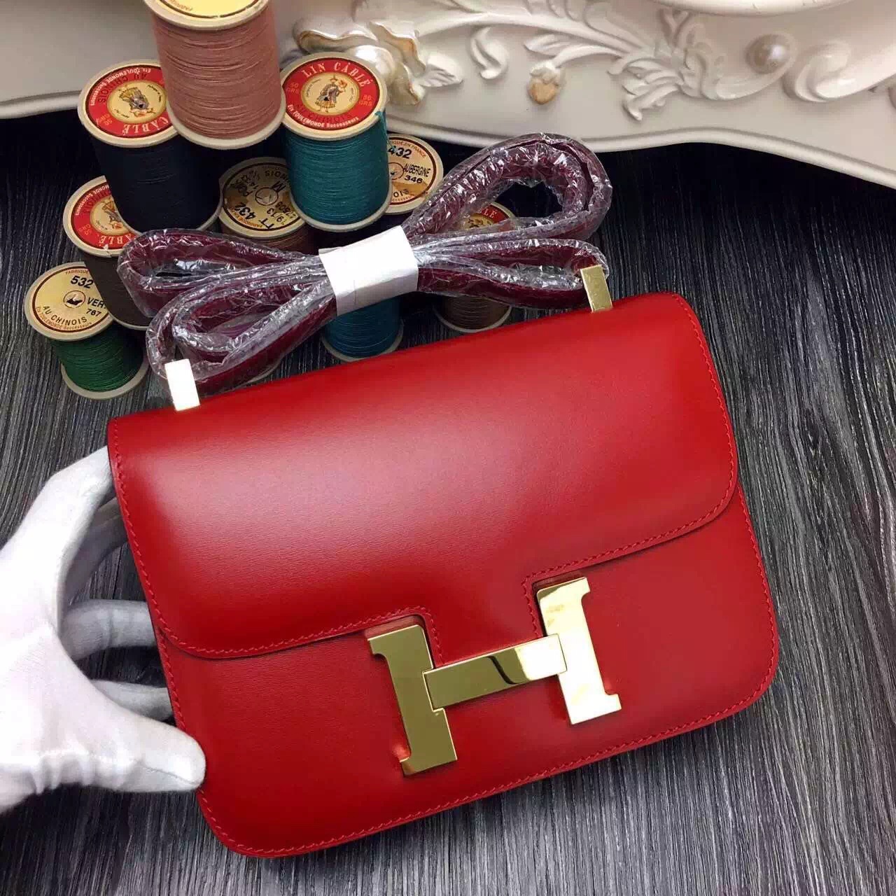 Hermes original box leather small constance bag C019 red