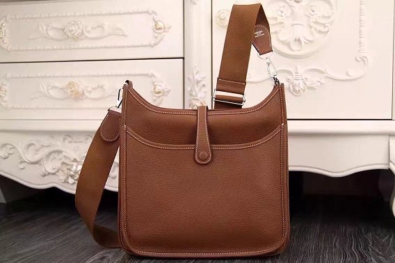 Hermes original togo leather evelyne pm shoulder bag E29 brown