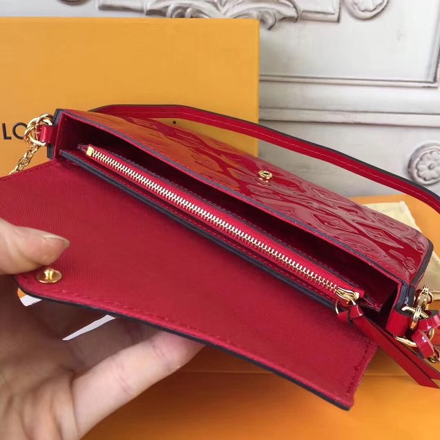 2018 louis vuitton original monogram vernis pochette felicie M61293 red