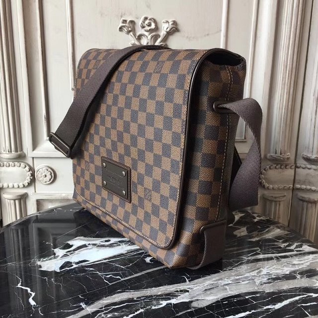 Louis vuitton original damier ebene brooklyn bag mm N51211 