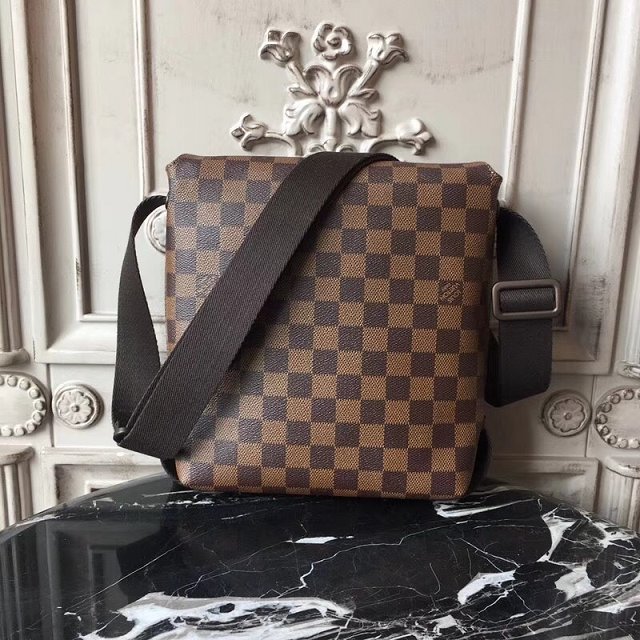 Louis vuitton original damier ebene brooklyn bag pm N51210 