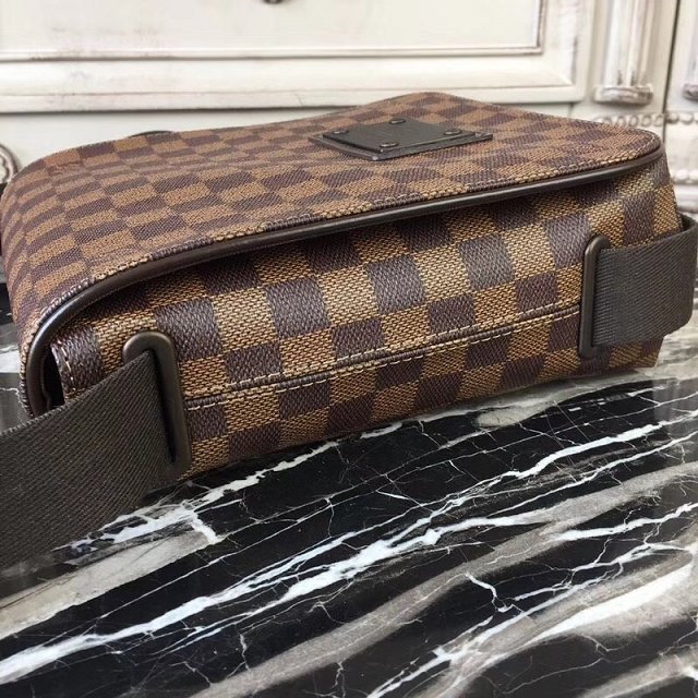 Louis vuitton original damier ebene brooklyn bag pm N51210 