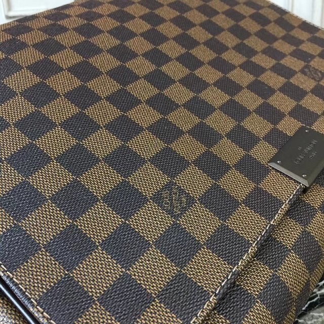 Louis vuitton original damier ebene district bag mm N41212