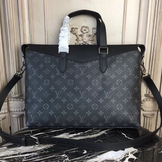 Louis vuitton original monogram eclipse explorer bag m40566