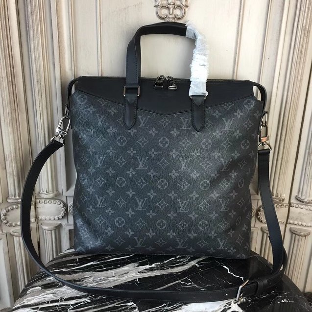 Louis vuitton original monogram eclipse explorer bag m40567