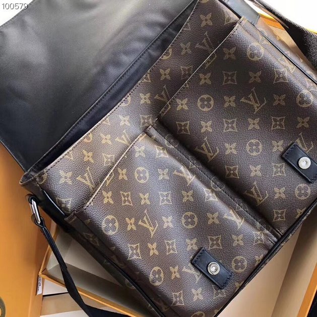 Louis vuitton original monogram canvas christopher messenger bag M41643 