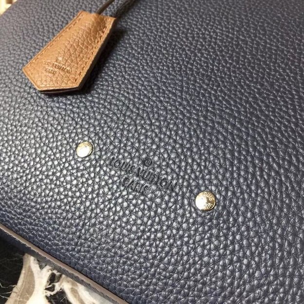 Louis vuitton original taiga leather armand briefcase m53490 navy blue