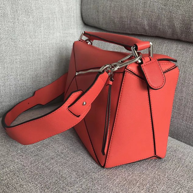 Loewe original calfskin puzzle bag 20155 red