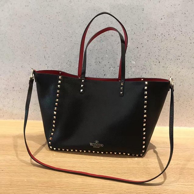 Valentino Garavani Rockstud calfskin shopper bag 0579 black&red