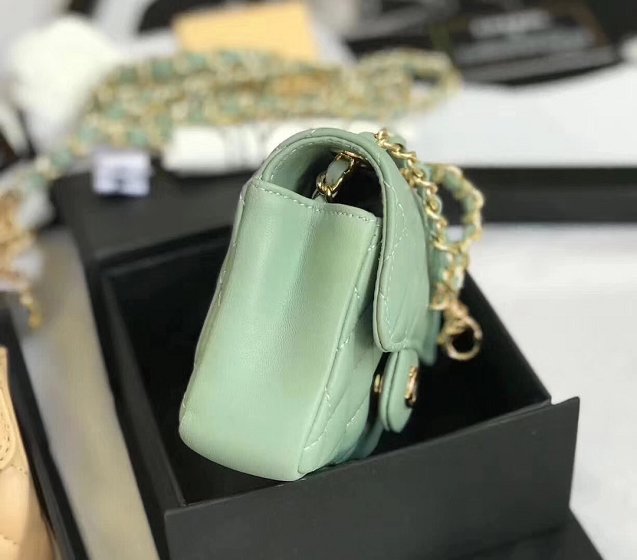 2019 CC original lambskin mini flap bag A35200 light green