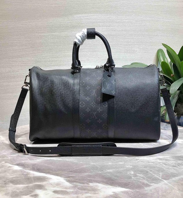 Louis vuitton original taiga leather keepall bandouliere 45 M94416 black 