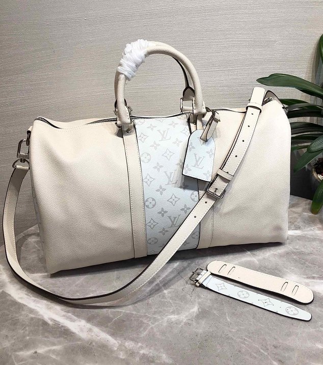 Louis vuitton original taiga leather keepall bandouliere 45 M94416 white