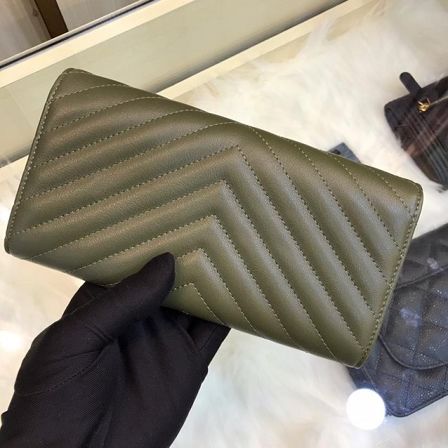 CC lambskin classic long flap wallet A80758 olive