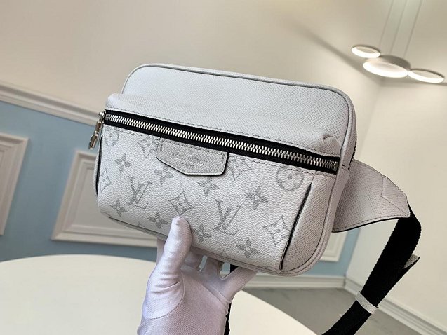 Louis vuitton original monogram outdoor bumbag M30245 white