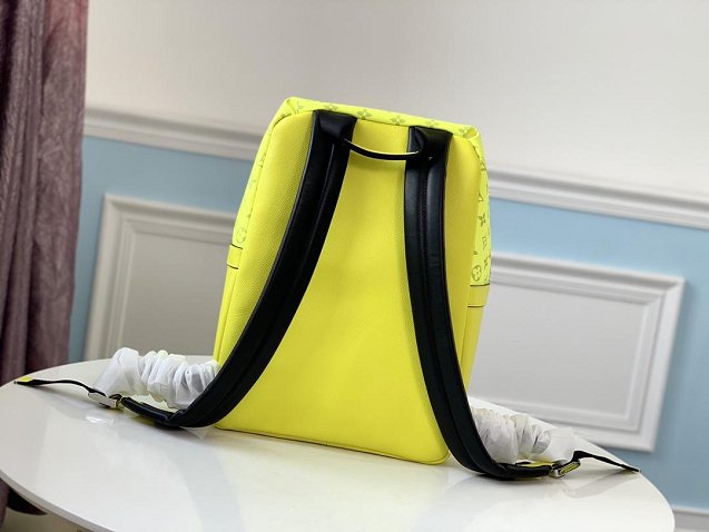 Louis vuitton original taiga leather discovery backpack M30228 lemon yellow