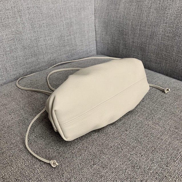 2019 BV original calfskin small 20 pouch 585852 beige