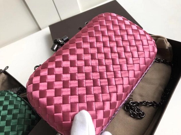 BV original silk chain knot clutch 498478 pink