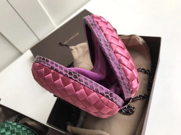 BV original silk chain knot clutch 498478 pink