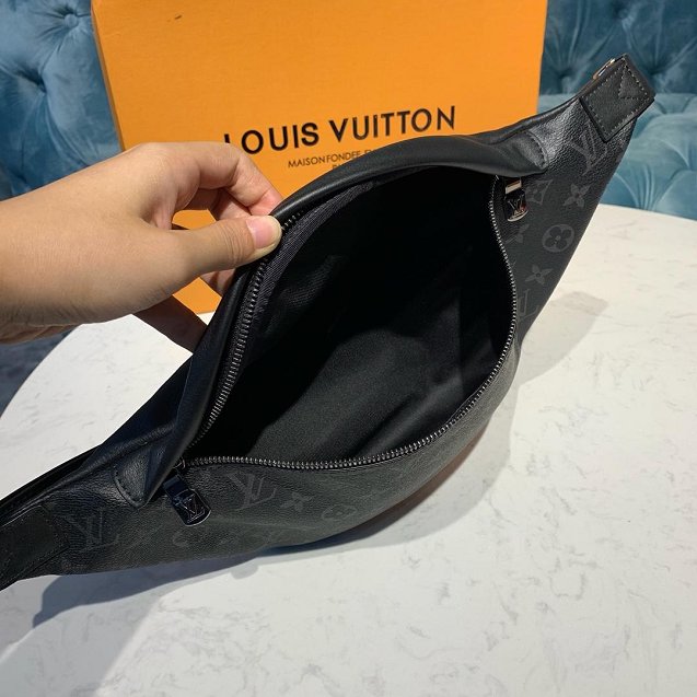 2019 louis vuitton original monogram eclipse discovery bumbag m44336