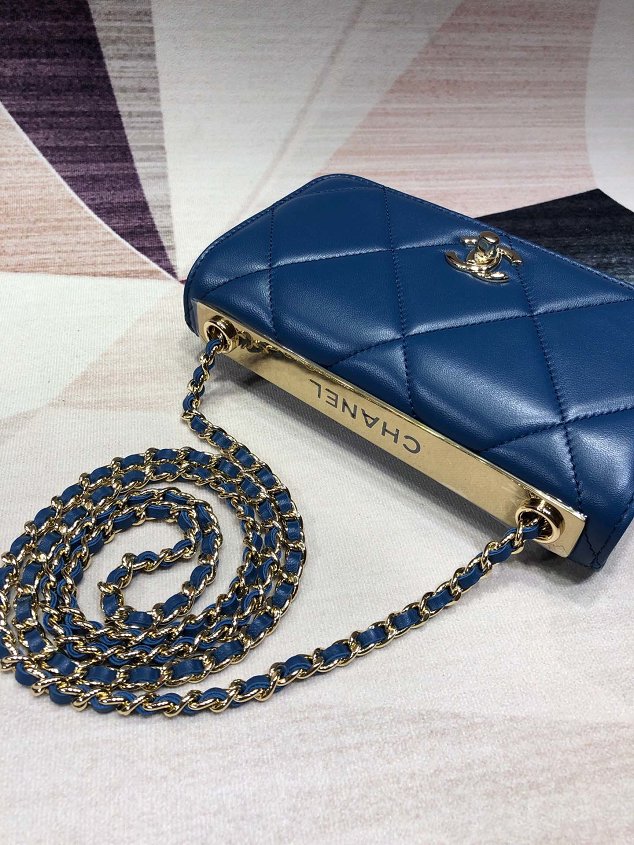 CC original lambskin wallet on chain A80982 blue