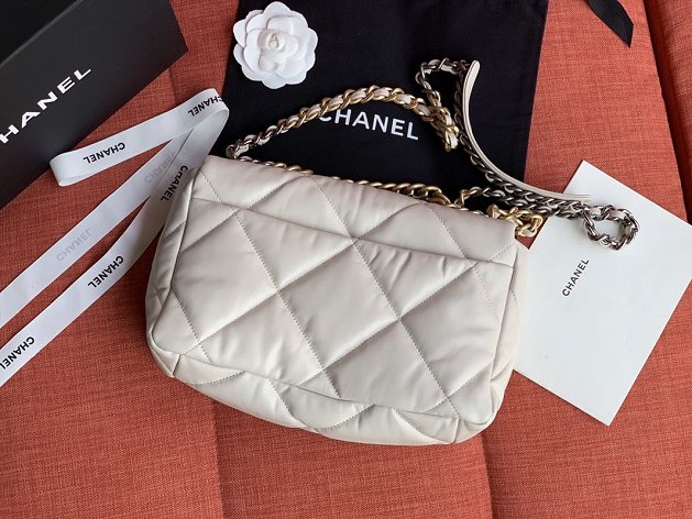 2020 CC original lambskin 19 large flap bag AS1161 white