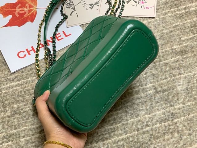 2020 CC original calfskin gabrielle small hobo bag A91810 green