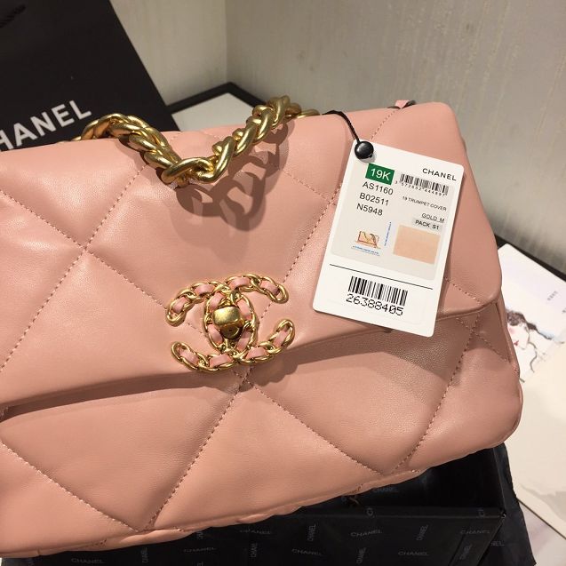 2020 CC original lambskin 19 flap bag AS1160 light pink