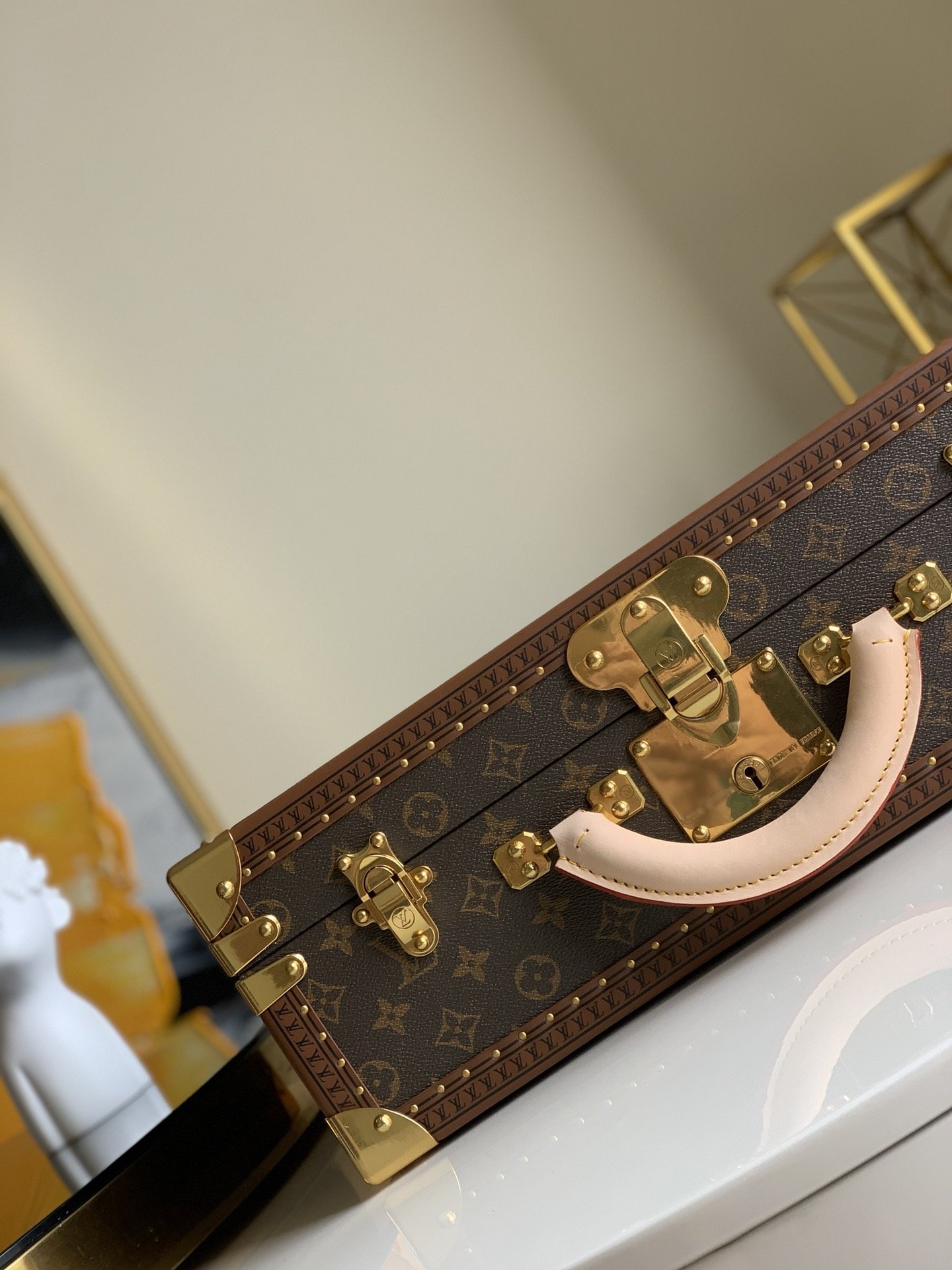 Louis vuitton original monogram bisten suitcase M21323 