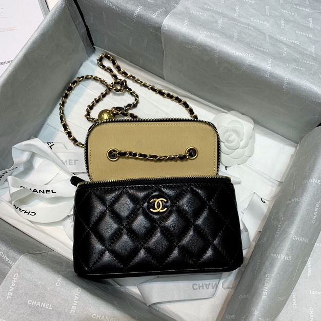 CC original lambskin small vanity with chain AP1341 black