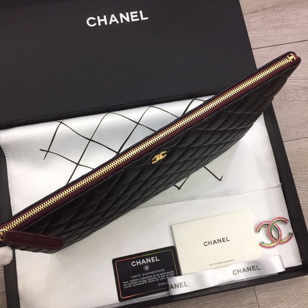 CC original grained calfskin clutch A10065 black