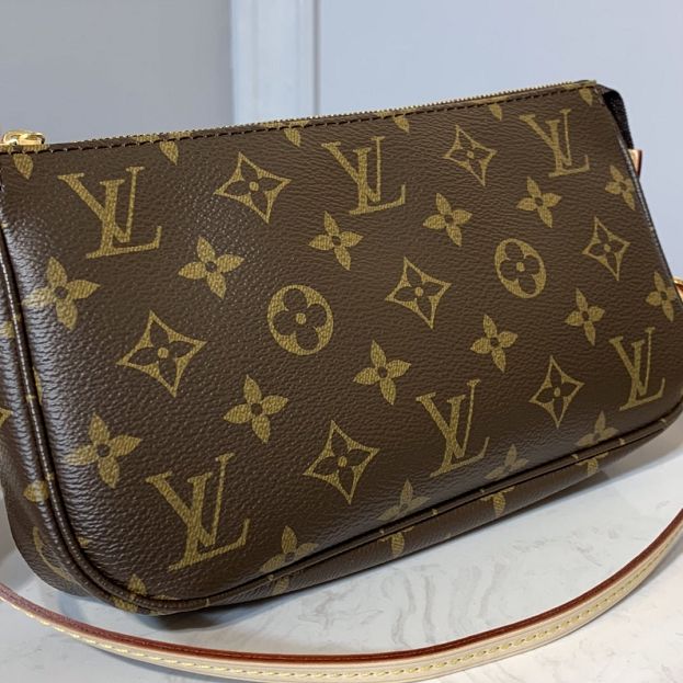 Louis vuitton original handmade monogram pochette accessoires M40712