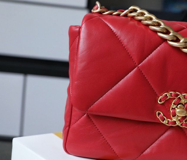 2020 CC original lambskin 19 flap bag AS1160 red