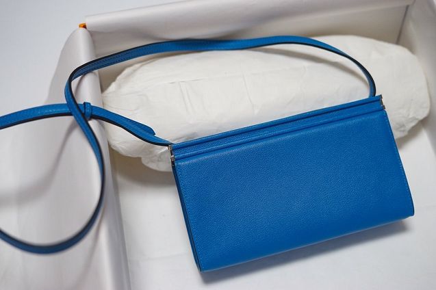 Hermes original swift leather clic H 21 clutch CH0210