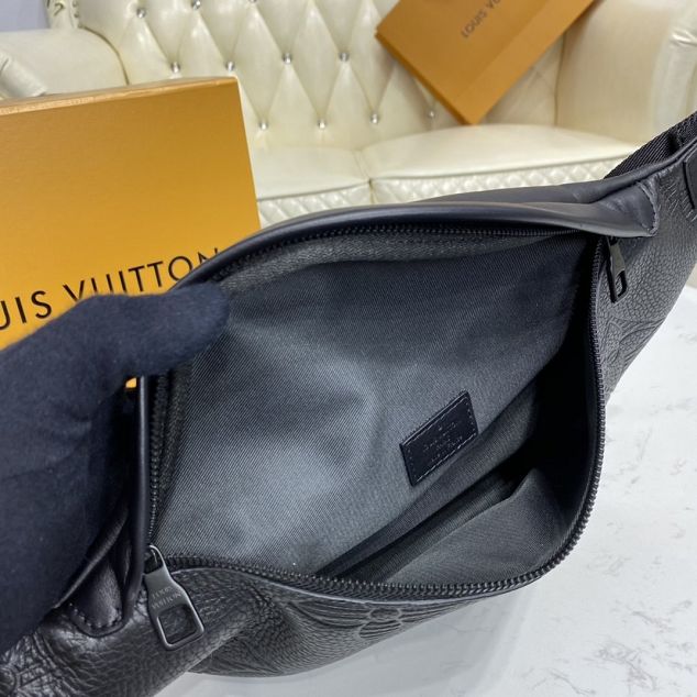 Louis vuitton original monogram shadow calfskin discovery bumbag M57289 black