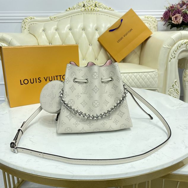 Louis vuitton original mahina leather bella bucket bag M57068 white