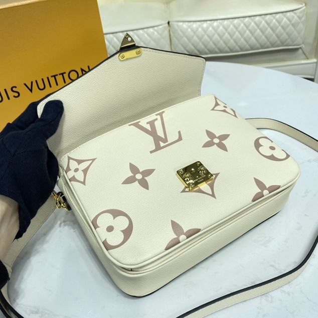 Louis vuitton original calfskin pochette metis M45596 white