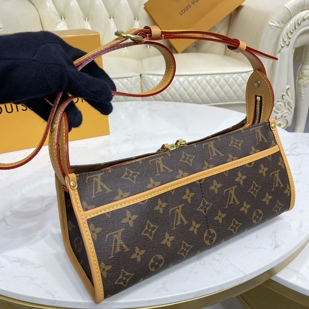 Louis vuitton original monogram canvas shoulder bag M40008