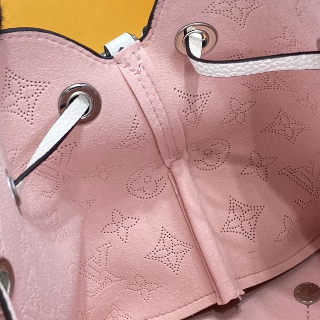 Louis vuitton original mahina leather bella bucket bag M57855 pink