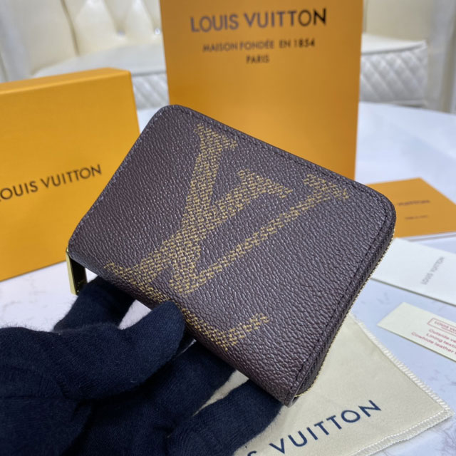 Louis vuitton monogram canvas zippy walle m69354