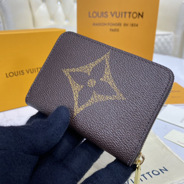 Louis vuitton monogram canvas zippy walle m69354