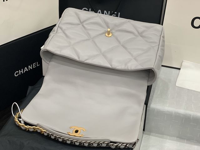 CC original lambskin 19 maxi flap bag AS1162 light grey