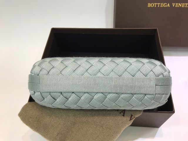 BV original silk knot clutch 113085-2 light grey