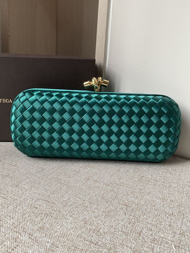 BV original silk knot clutch 202031 green