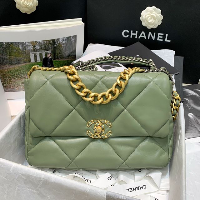 CC original calfskin medium 19 flap bag AS1161 green