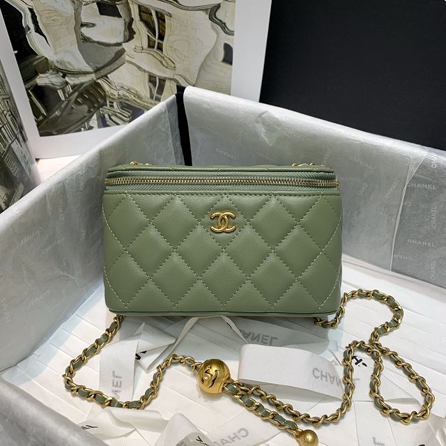 CC original lambskin small vanity with chain AP1341 green