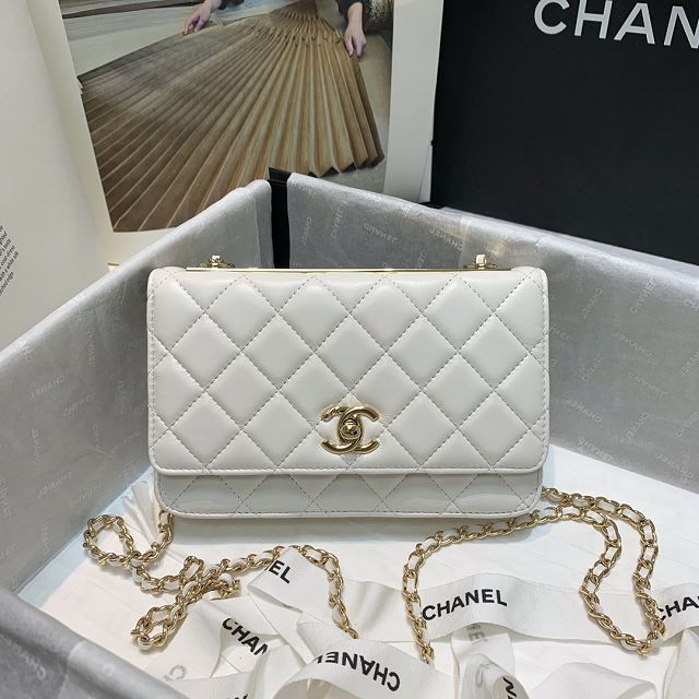 CC original lambskin wallet on chain 80982 white