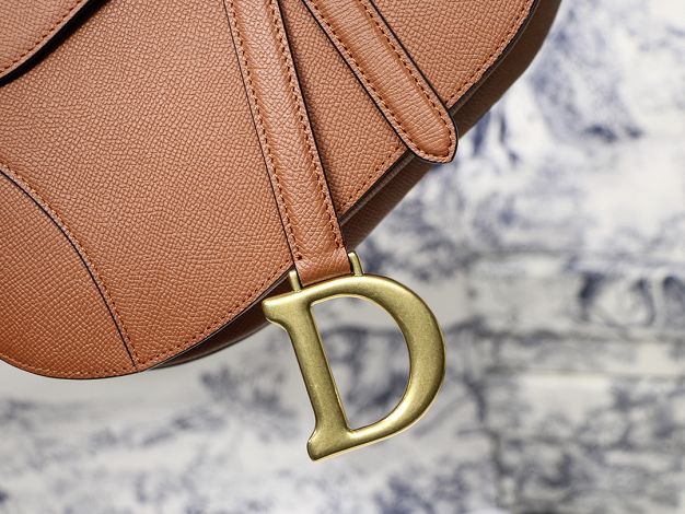 Dior original grained calfskin saddle bag M0446 caramel