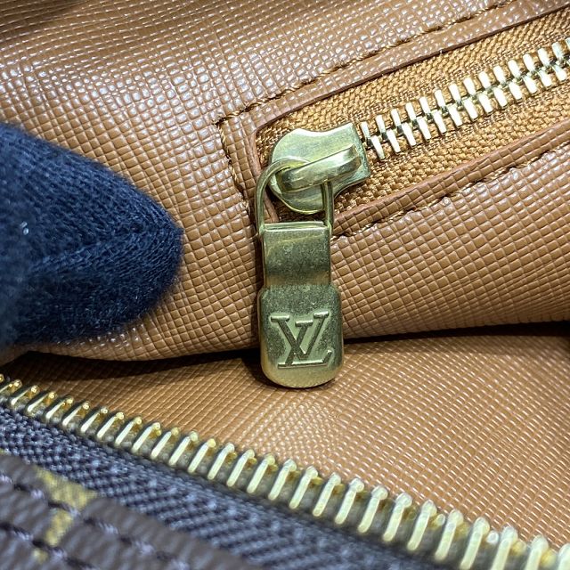 Louis vuitton original monogram canvas boulogne mm M45831