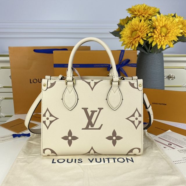 Louis vuitton original embossed calfskin onthego pm M45658 white